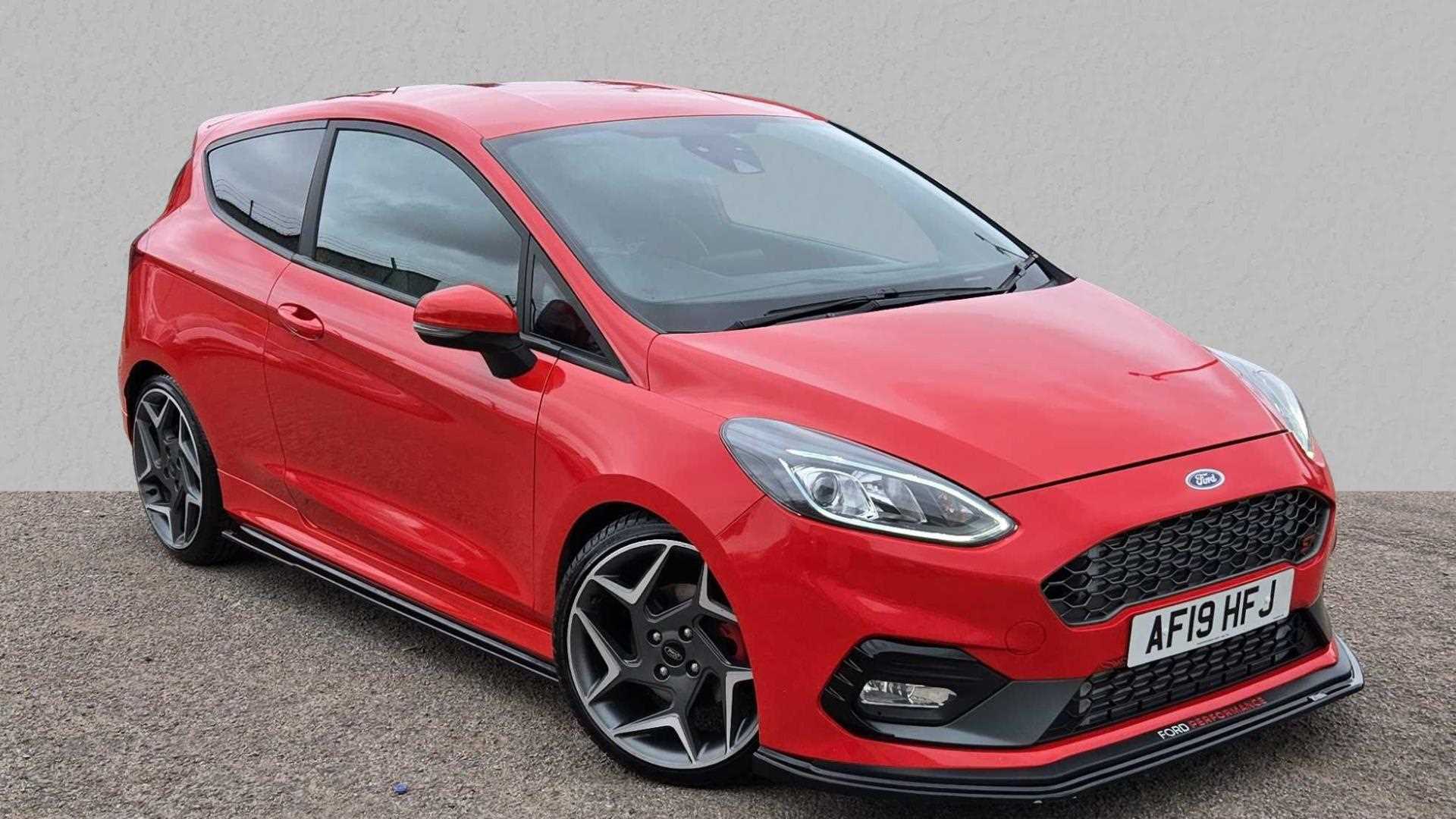 Main listing image - Ford Fiesta ST