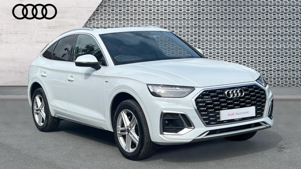 Main listing image - Audi Q5 Sportback
