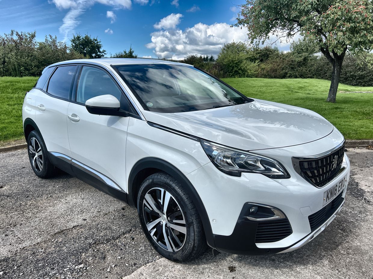 Main listing image - Peugeot 3008