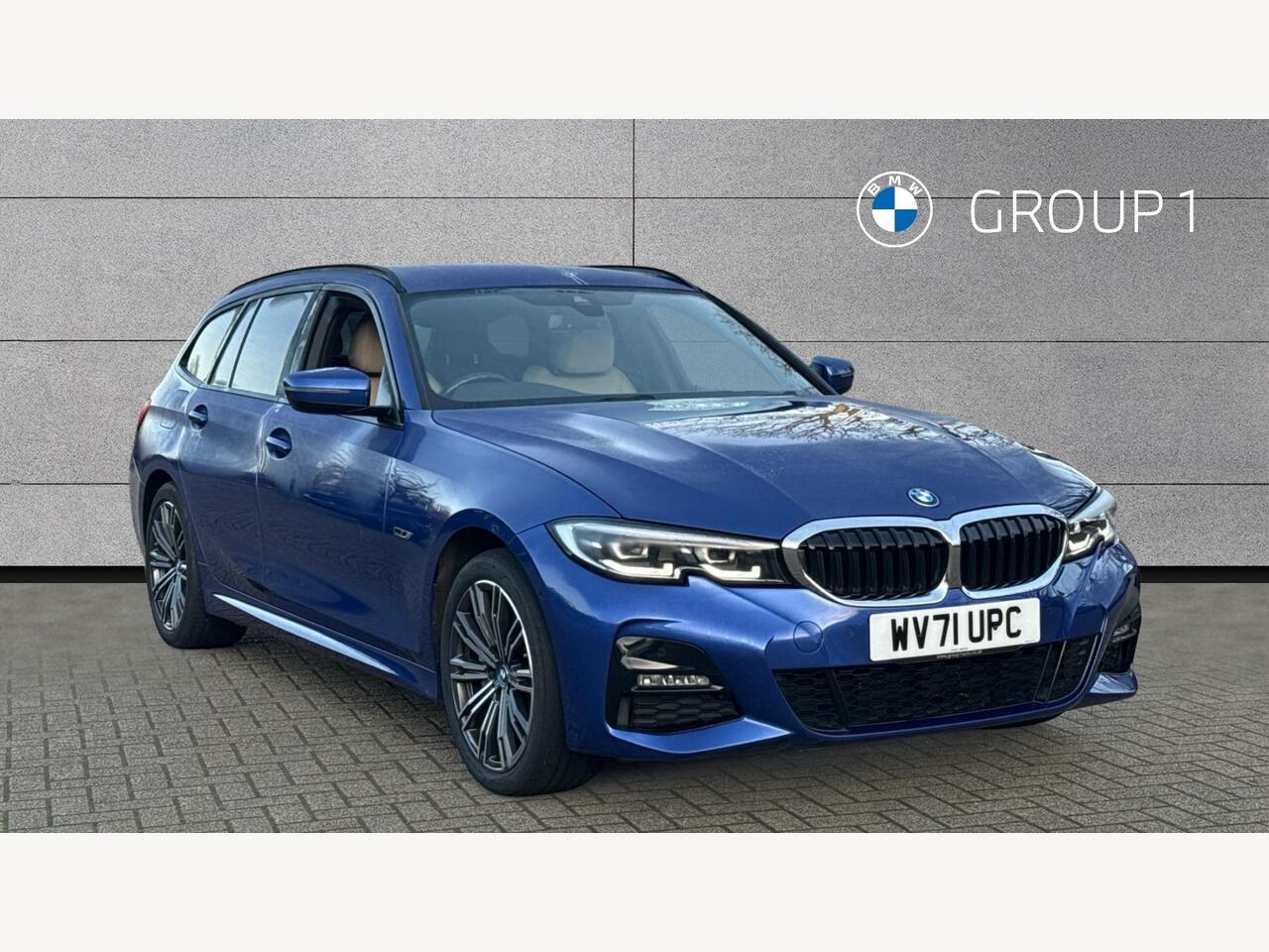 Main listing image - BMW 3 Series Touring