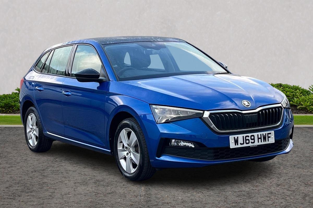 Main listing image - Skoda Scala