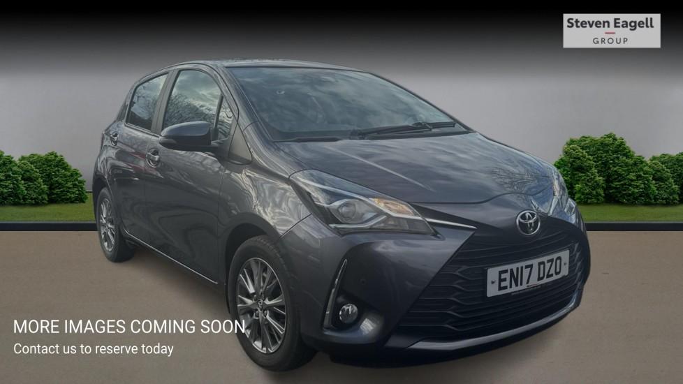 Main listing image - Toyota Yaris