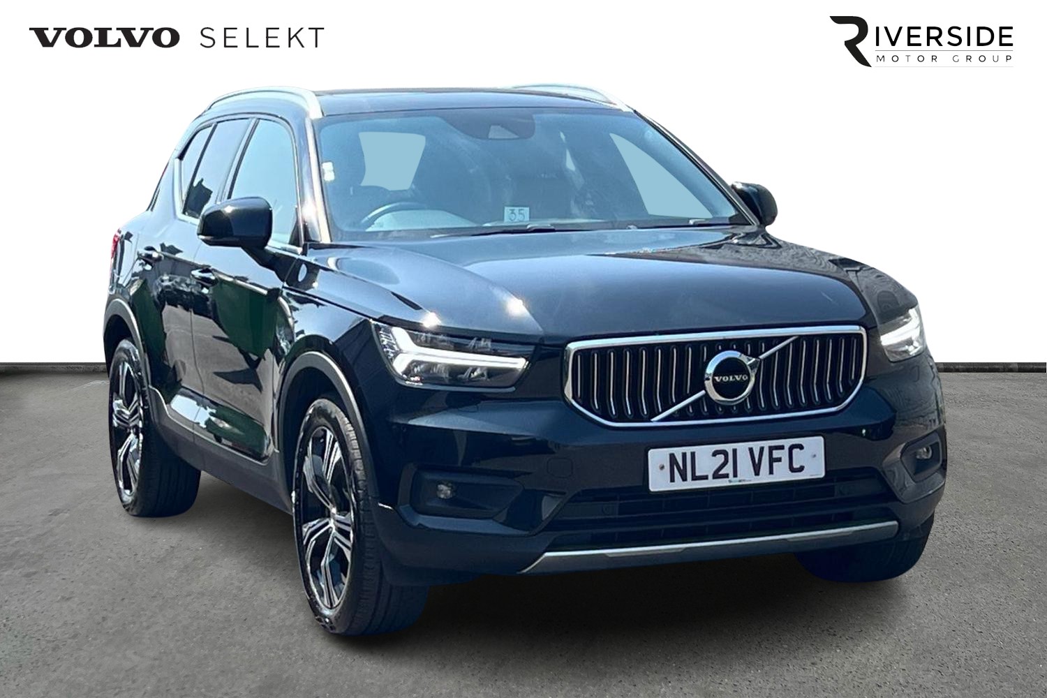 Main listing image - Volvo XC40