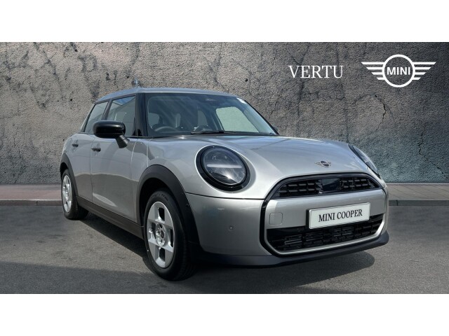 Main listing image - MINI Hatchback 5dr
