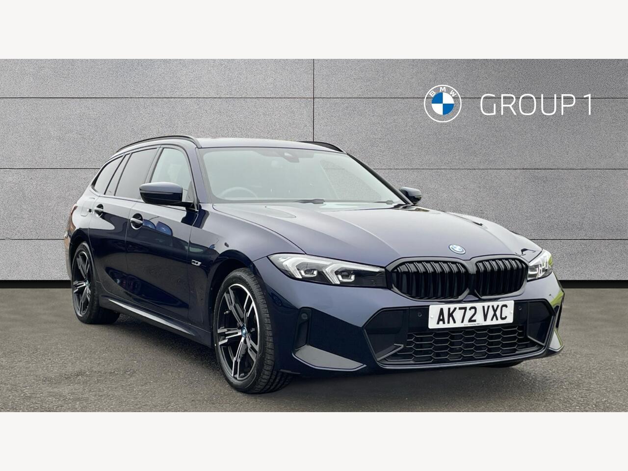 Main listing image - BMW 3 Series Touring