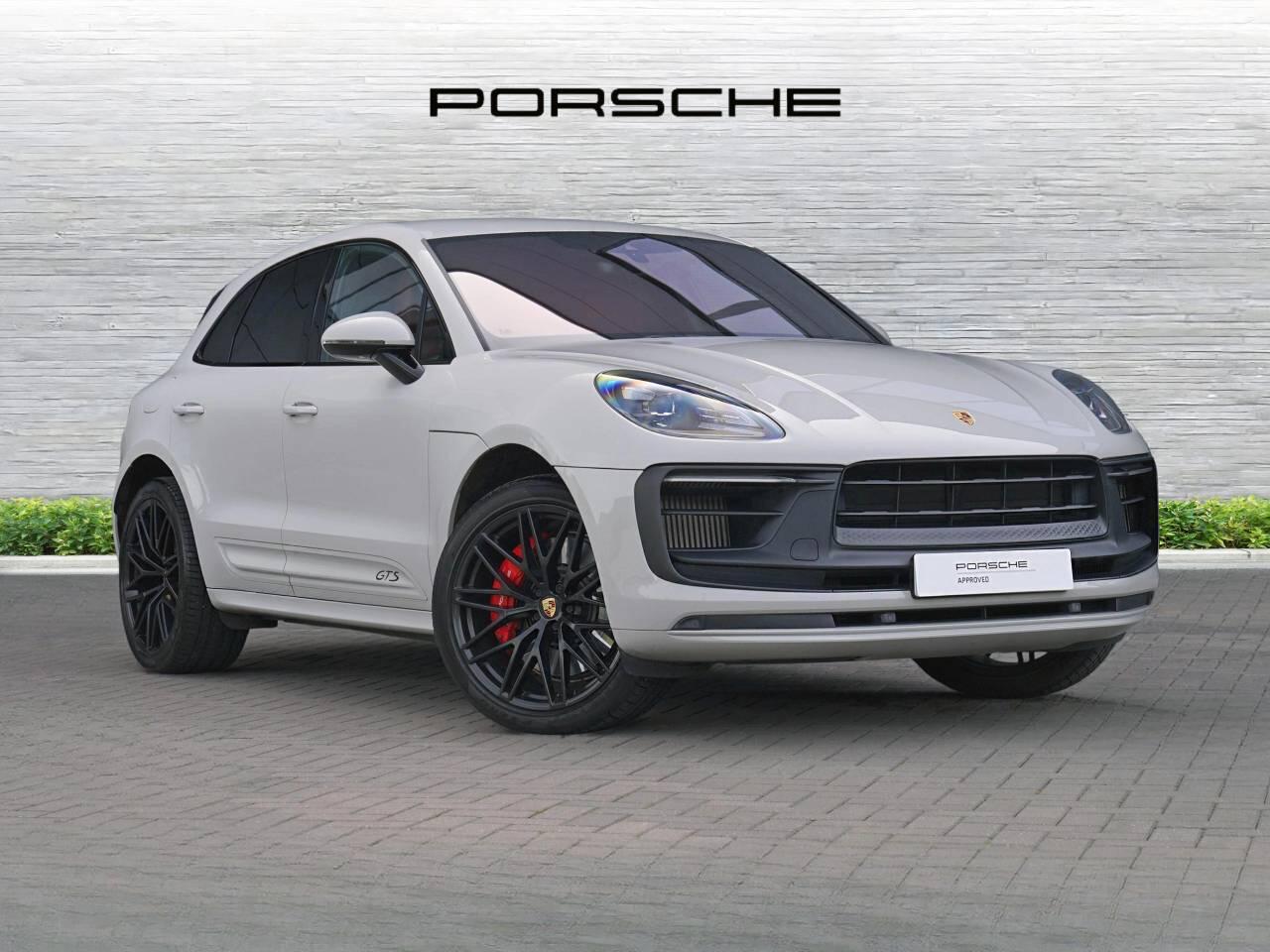 Main listing image - Porsche Macan