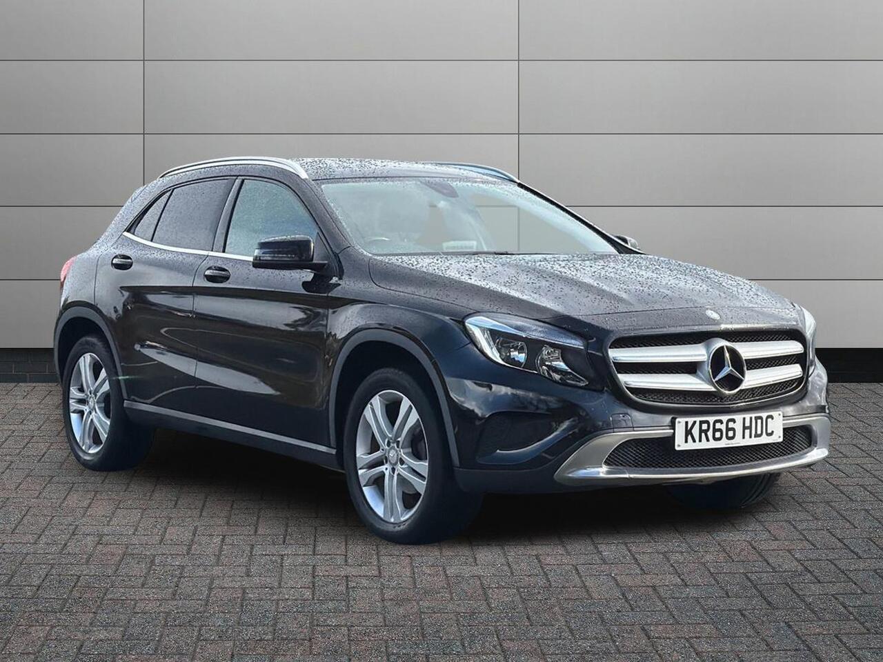 Main listing image - Mercedes-Benz GLA