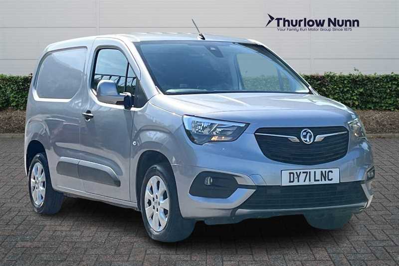 Main listing image - Vauxhall Combo Cargo