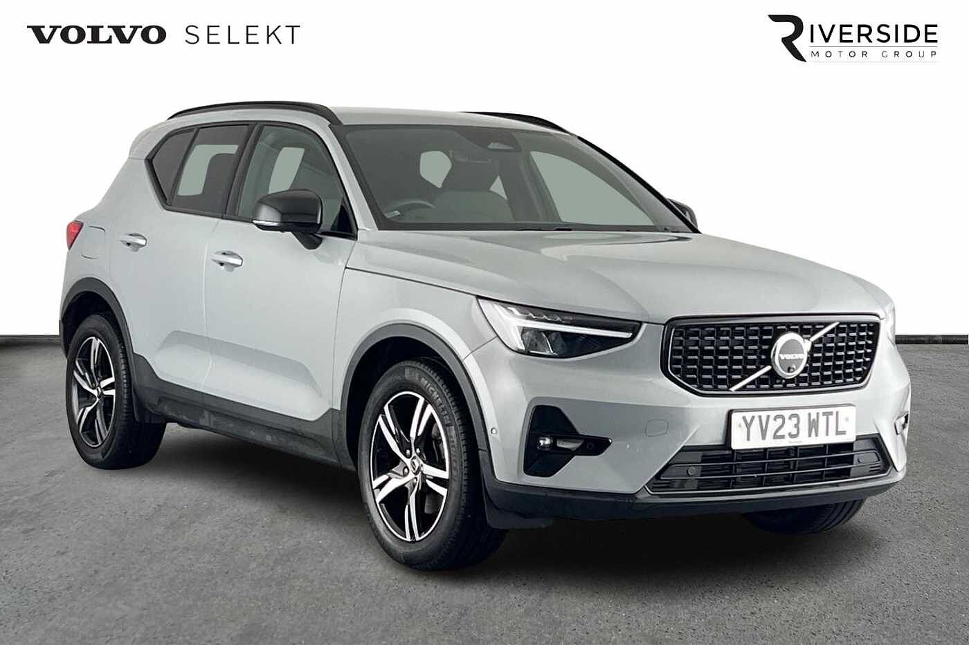 Main listing image - Volvo XC40