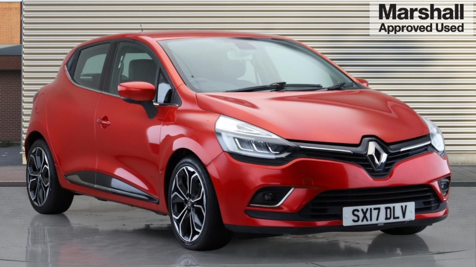 Main listing image - Renault Clio