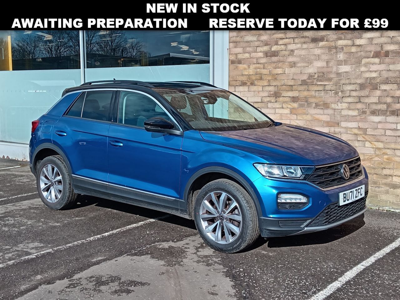 Main listing image - Volkswagen T-Roc