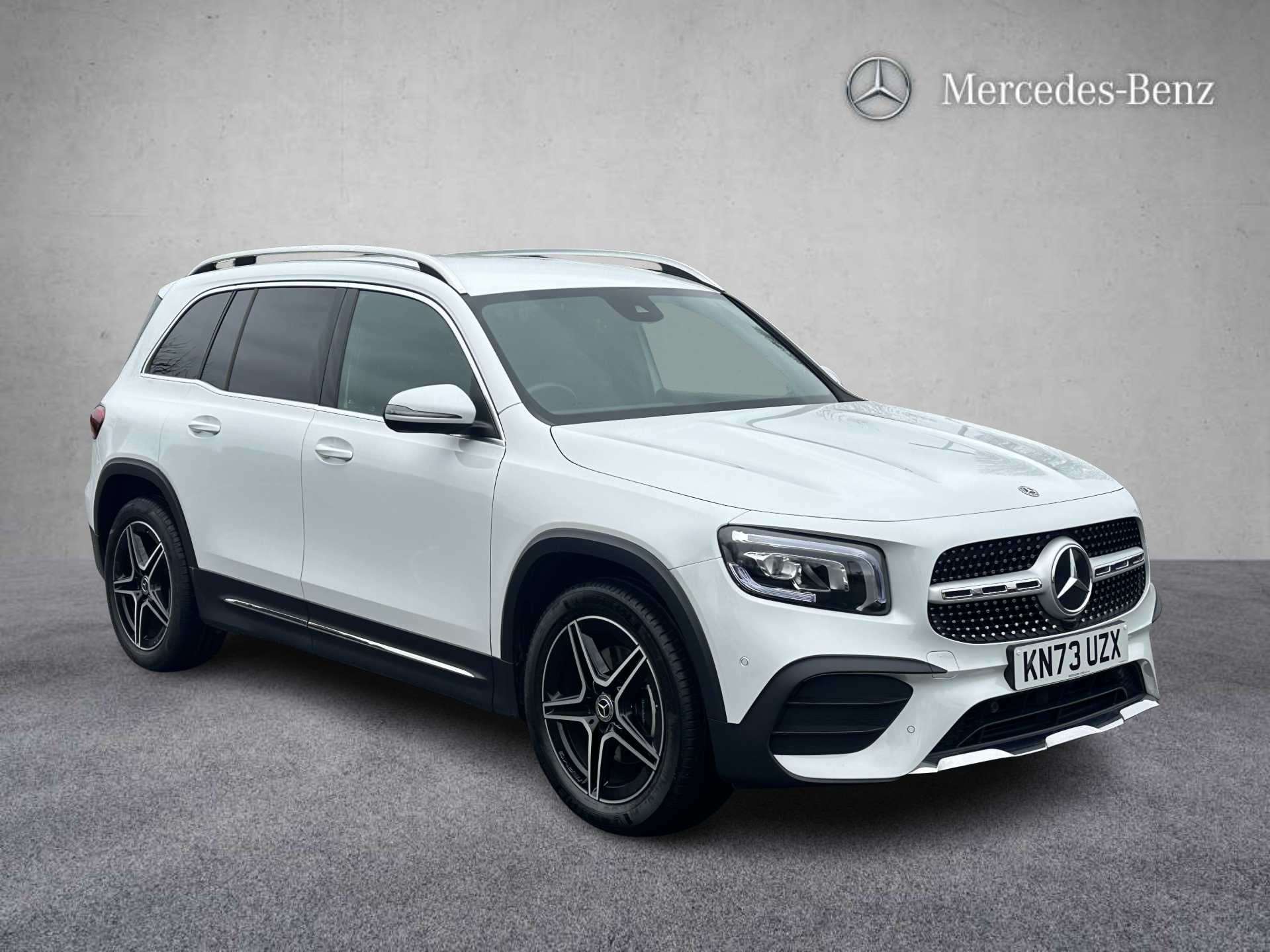 Main listing image - Mercedes-Benz GLB