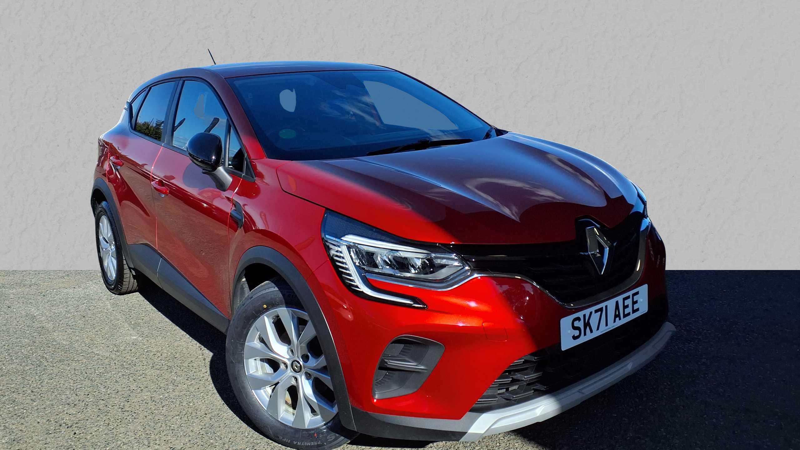 Main listing image - Renault Captur