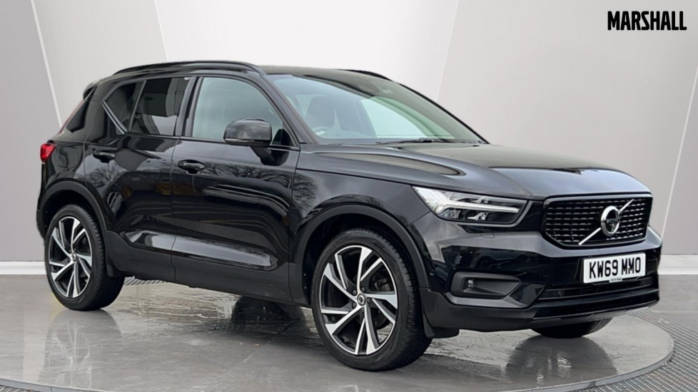 Main listing image - Volvo XC40