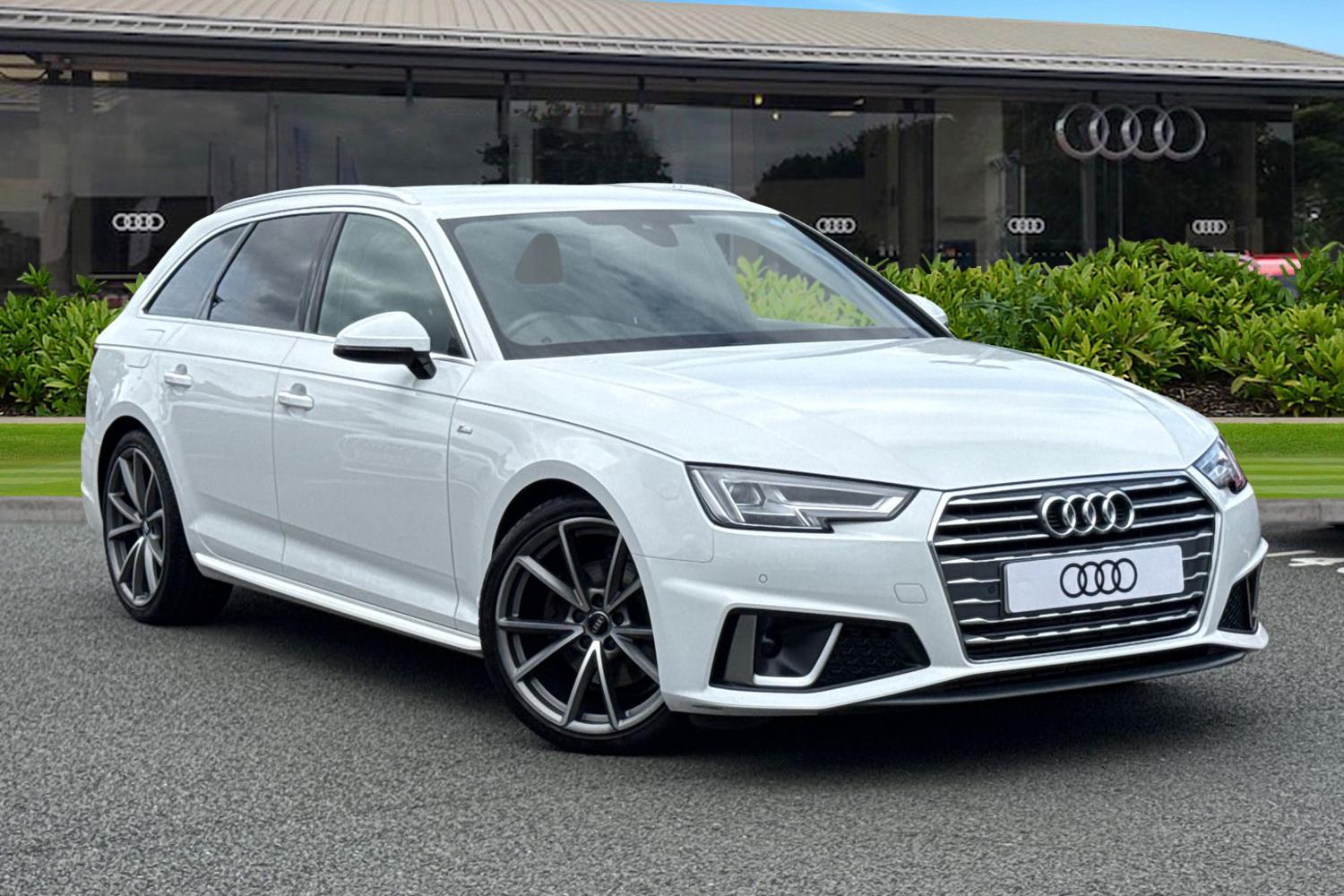Main listing image - Audi A4 Avant