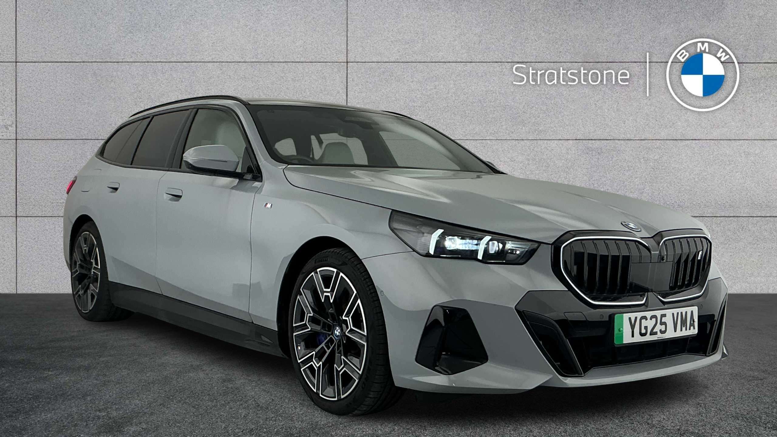 Main listing image - BMW i5