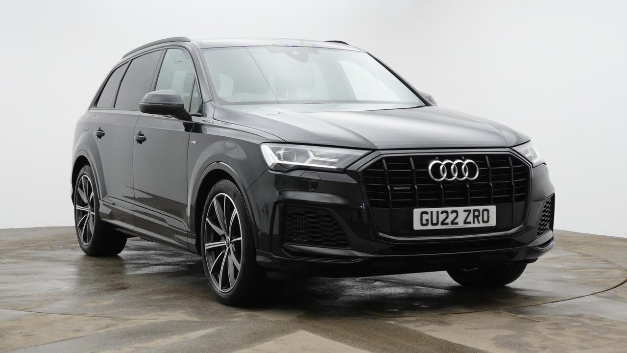 Main listing image - Audi Q7