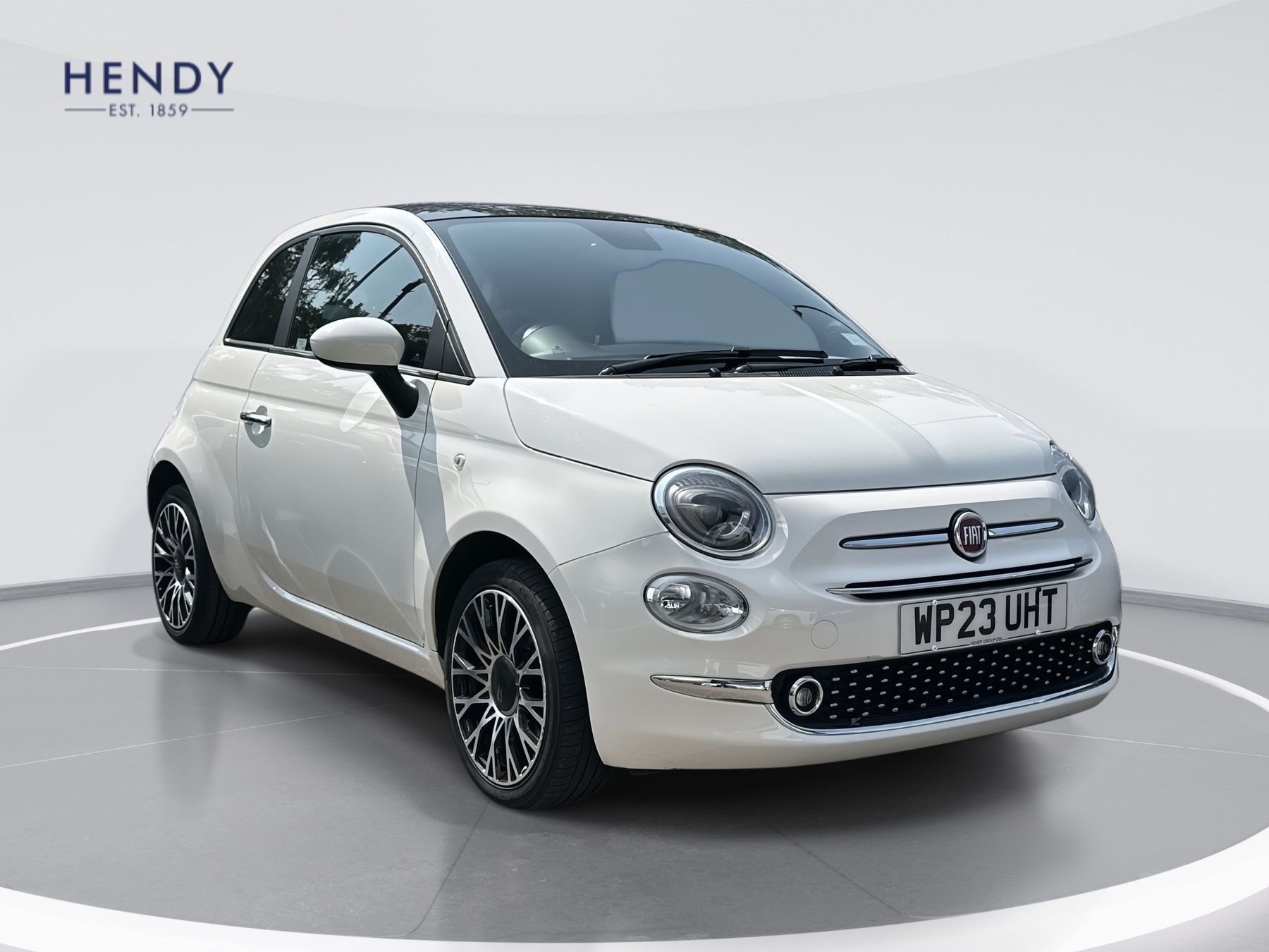 Main listing image - Fiat 500