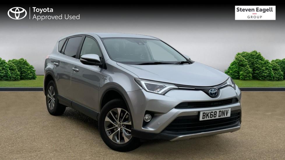 Main listing image - Toyota RAV4