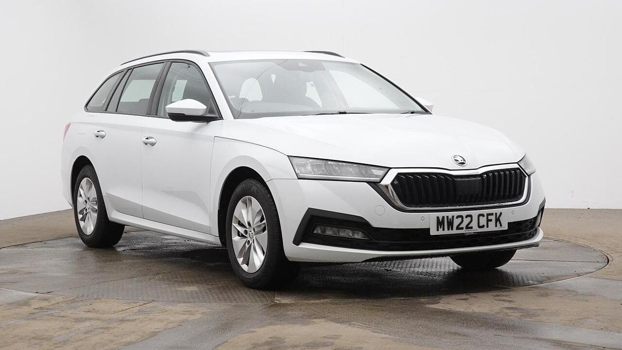 Main listing image - Skoda Octavia Estate