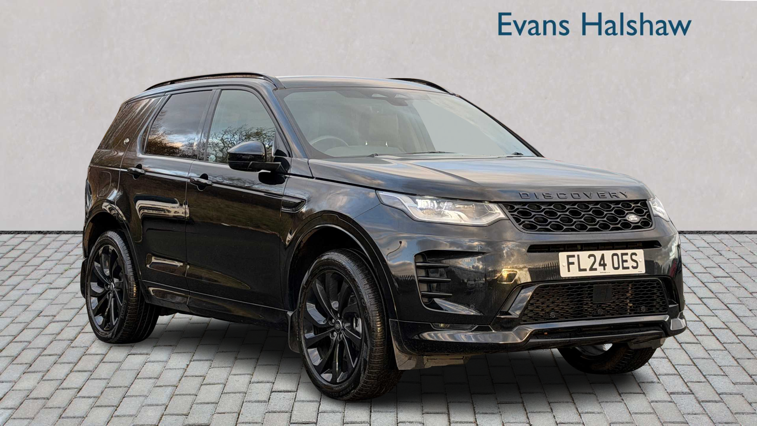 Main listing image - Land Rover Discovery Sport