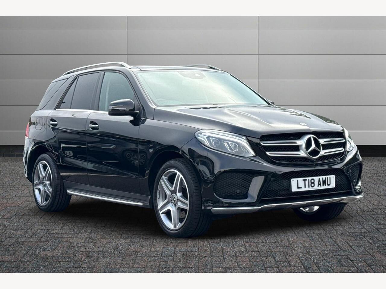Main listing image - Mercedes-Benz GLE