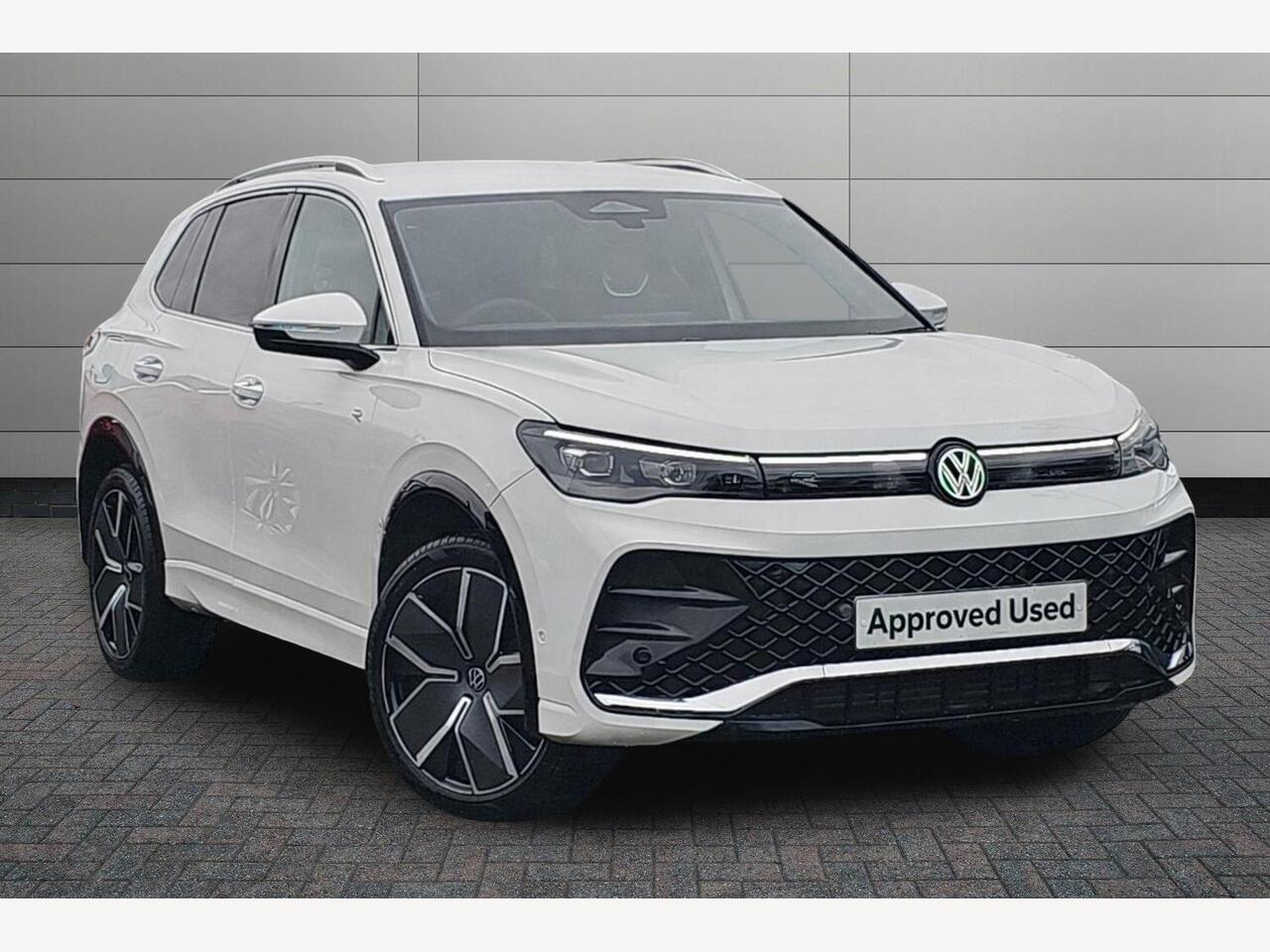 Main listing image - Volkswagen Tiguan