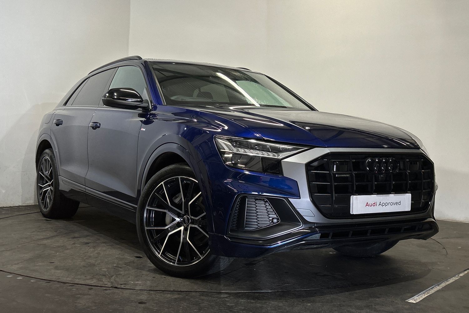 Main listing image - Audi Q8