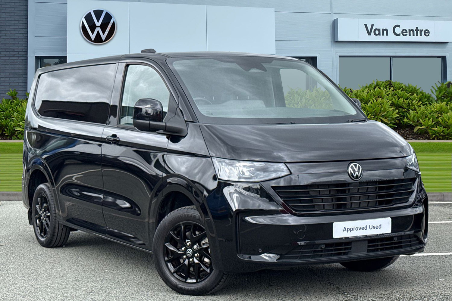 Main listing image - Volkswagen Transporter