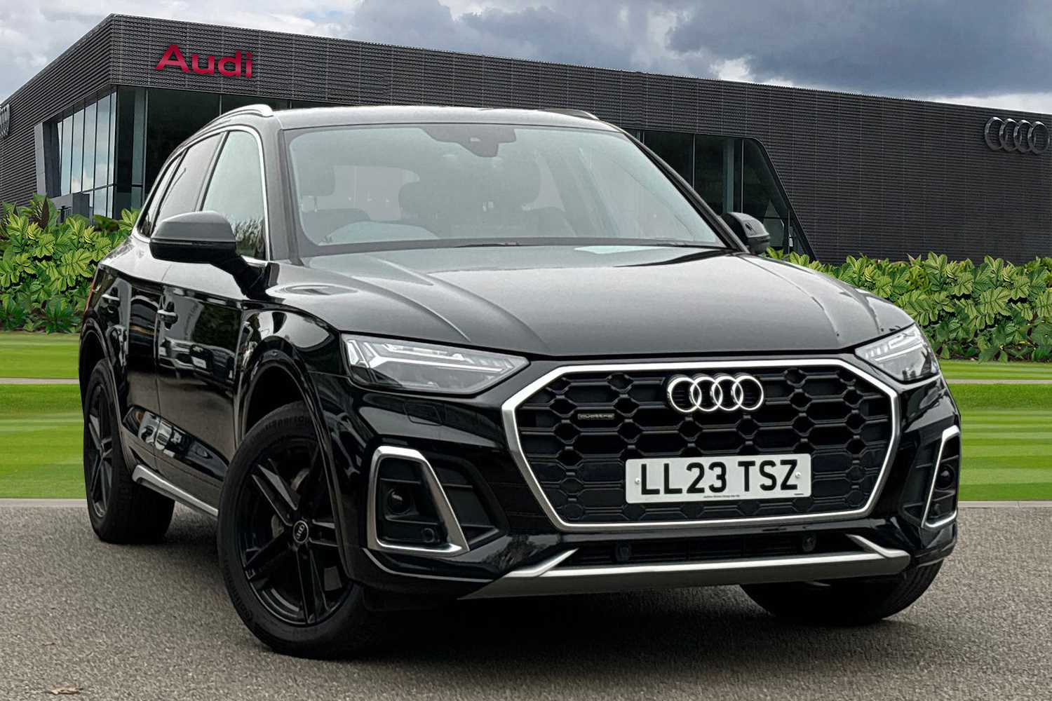 Main listing image - Audi Q5