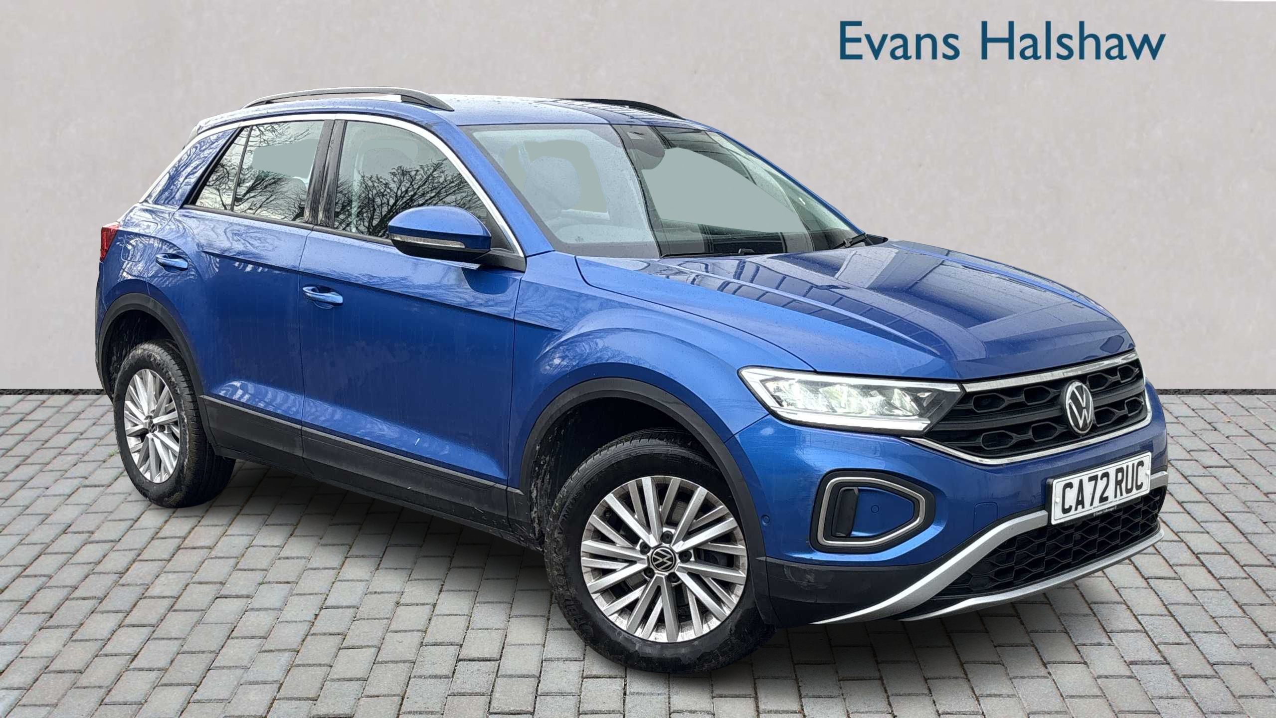 Main listing image - Volkswagen T-Roc