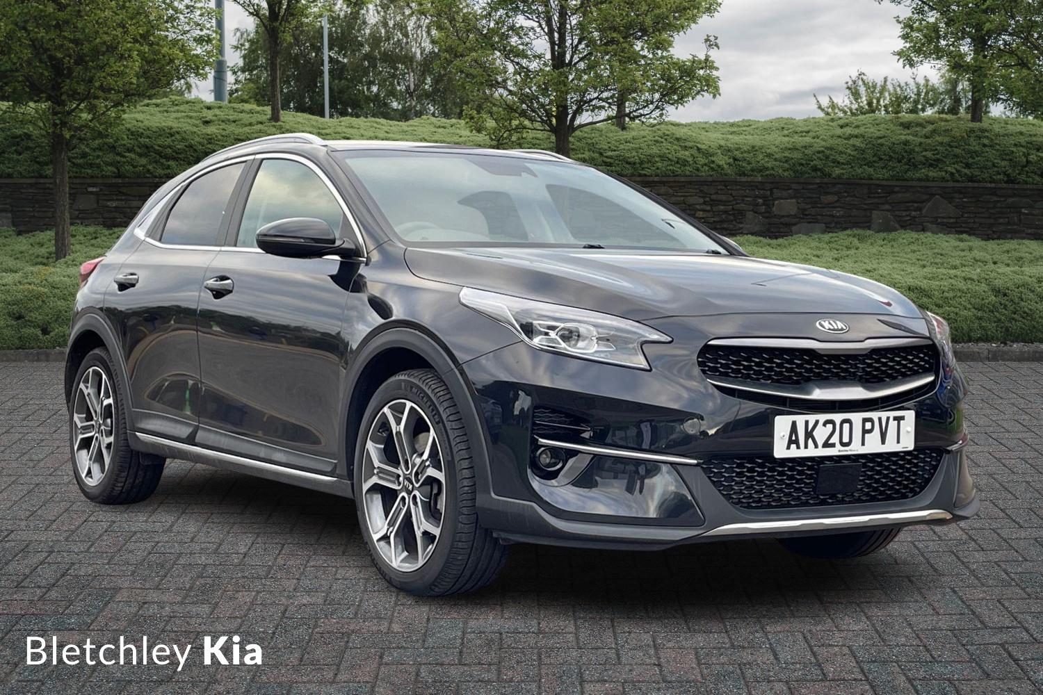 Main listing image - Kia XCeed