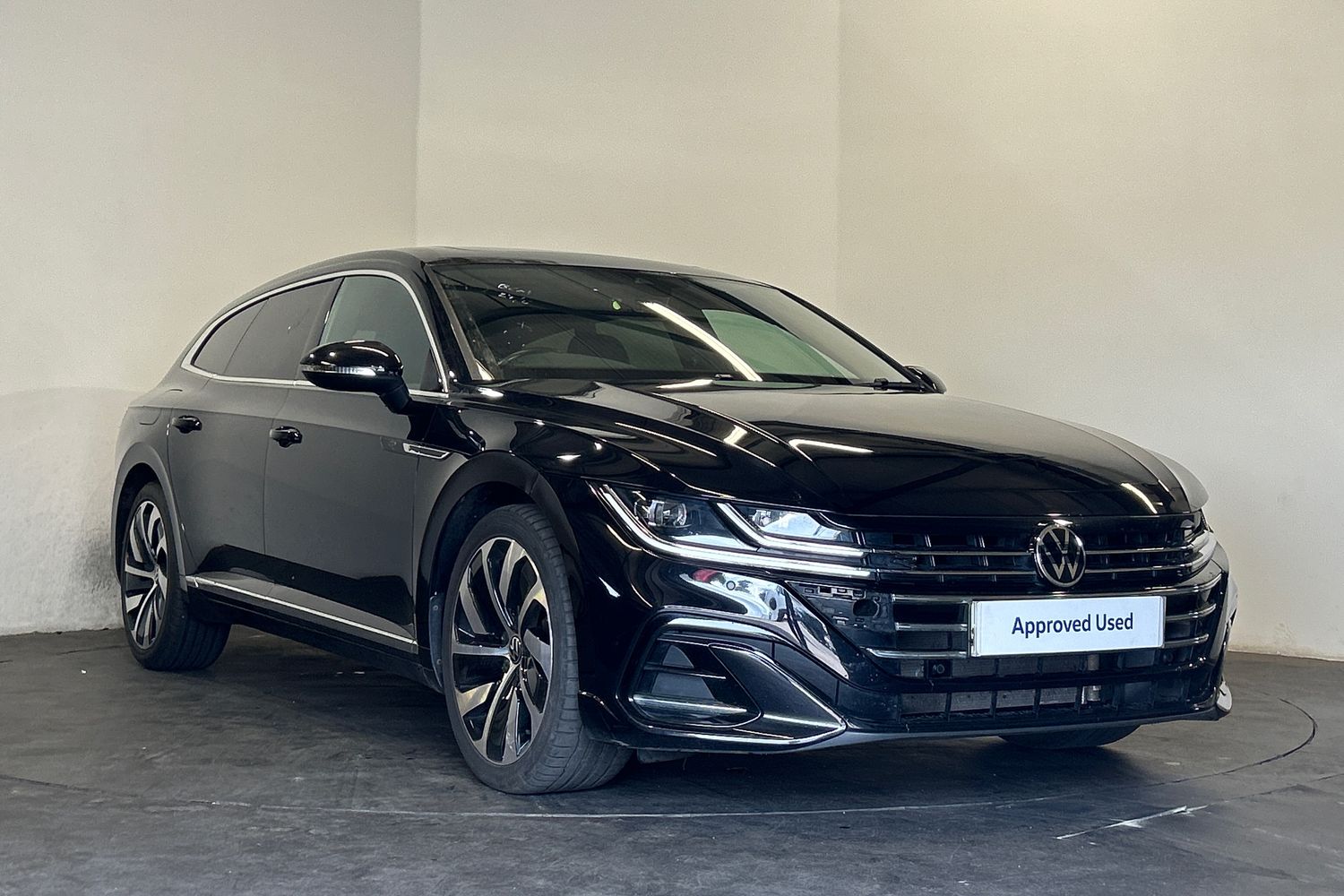 Main listing image - Volkswagen Arteon