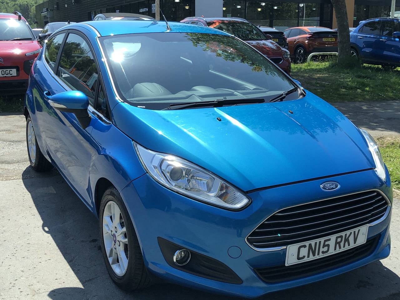 Main listing image - Ford Fiesta