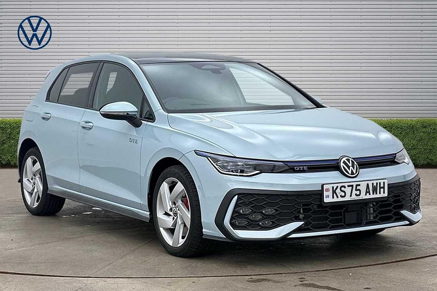 Main listing image - Volkswagen Golf
