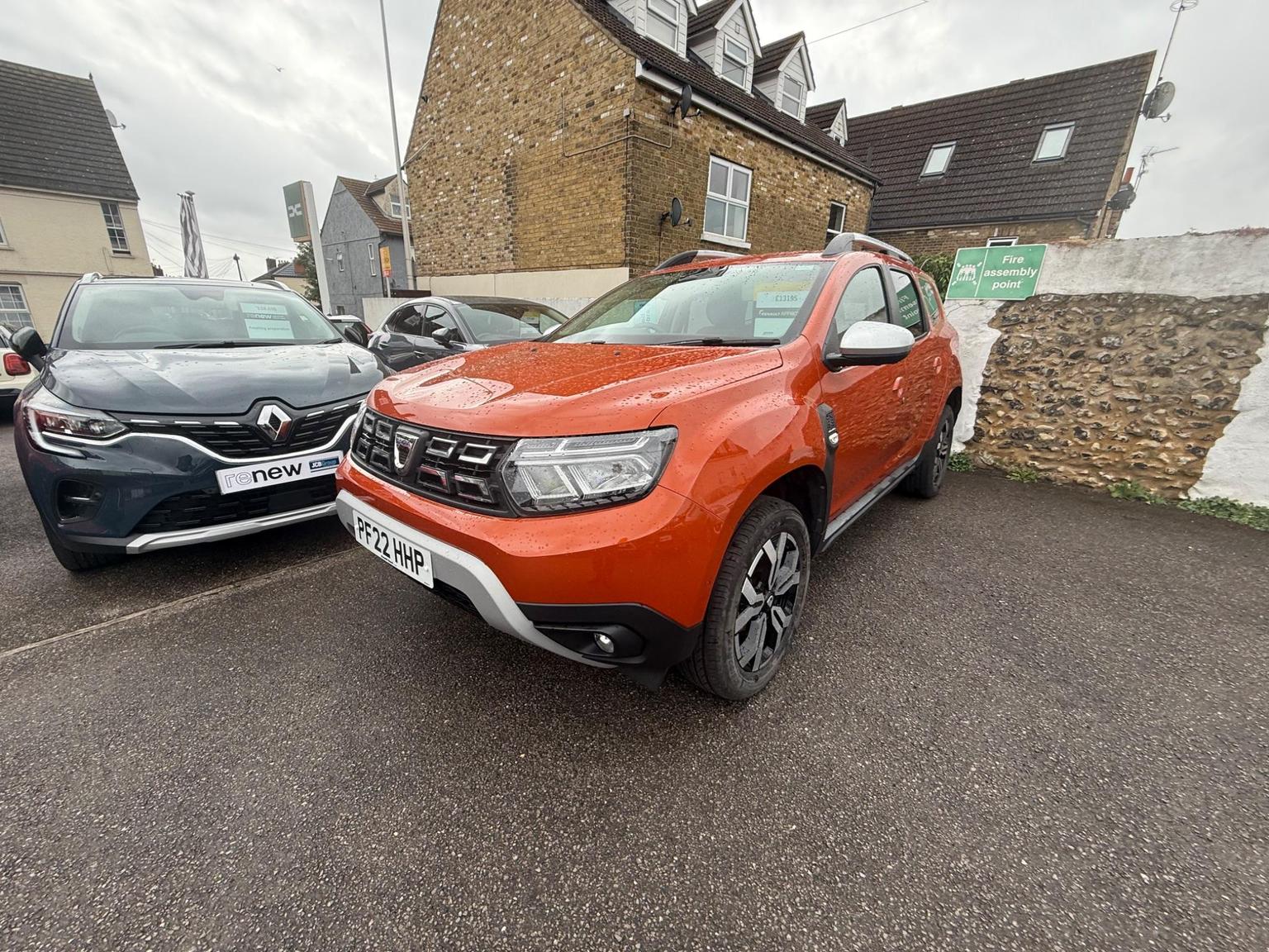 Main listing image - Dacia Duster