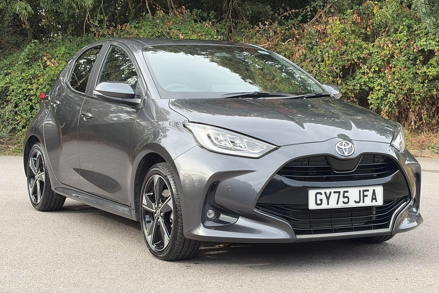 Main listing image - Toyota Yaris