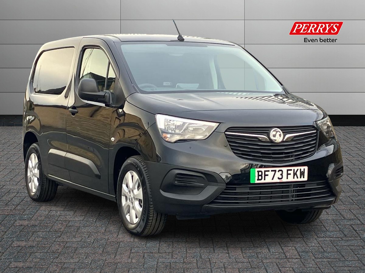 Main listing image - Vauxhall Combo Cargo-e