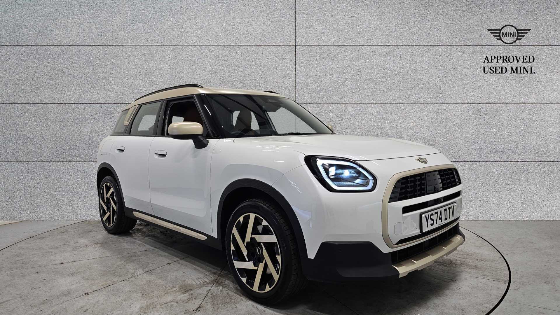Main listing image - MINI Countryman
