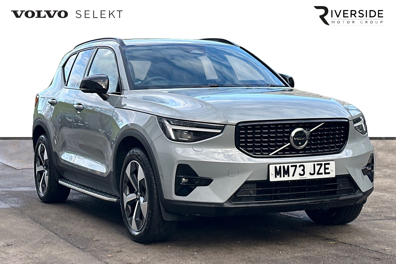 Main listing image - Volvo XC40