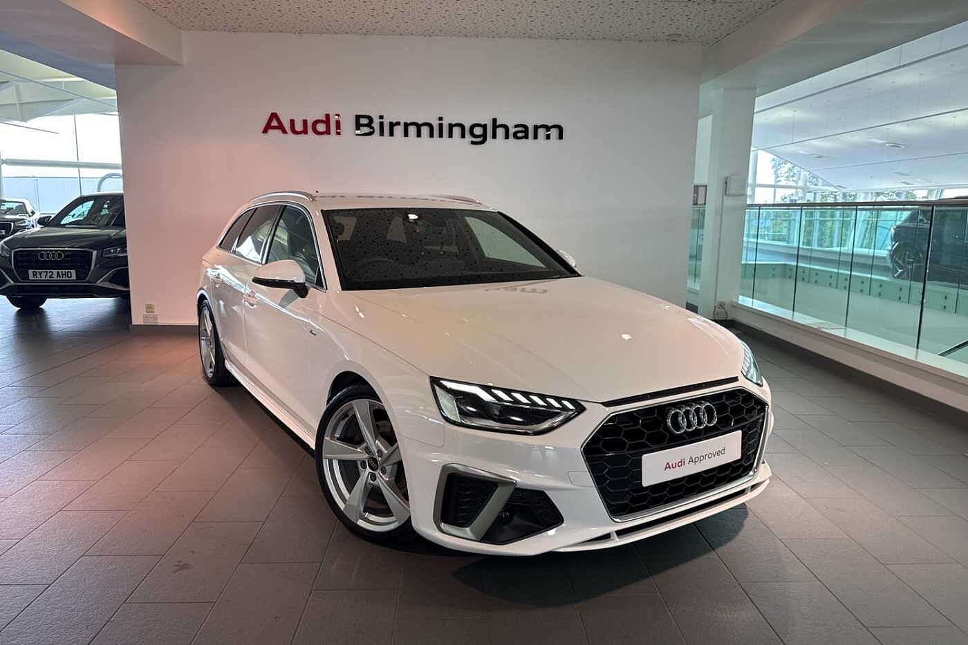 Main listing image - Audi A4 Avant