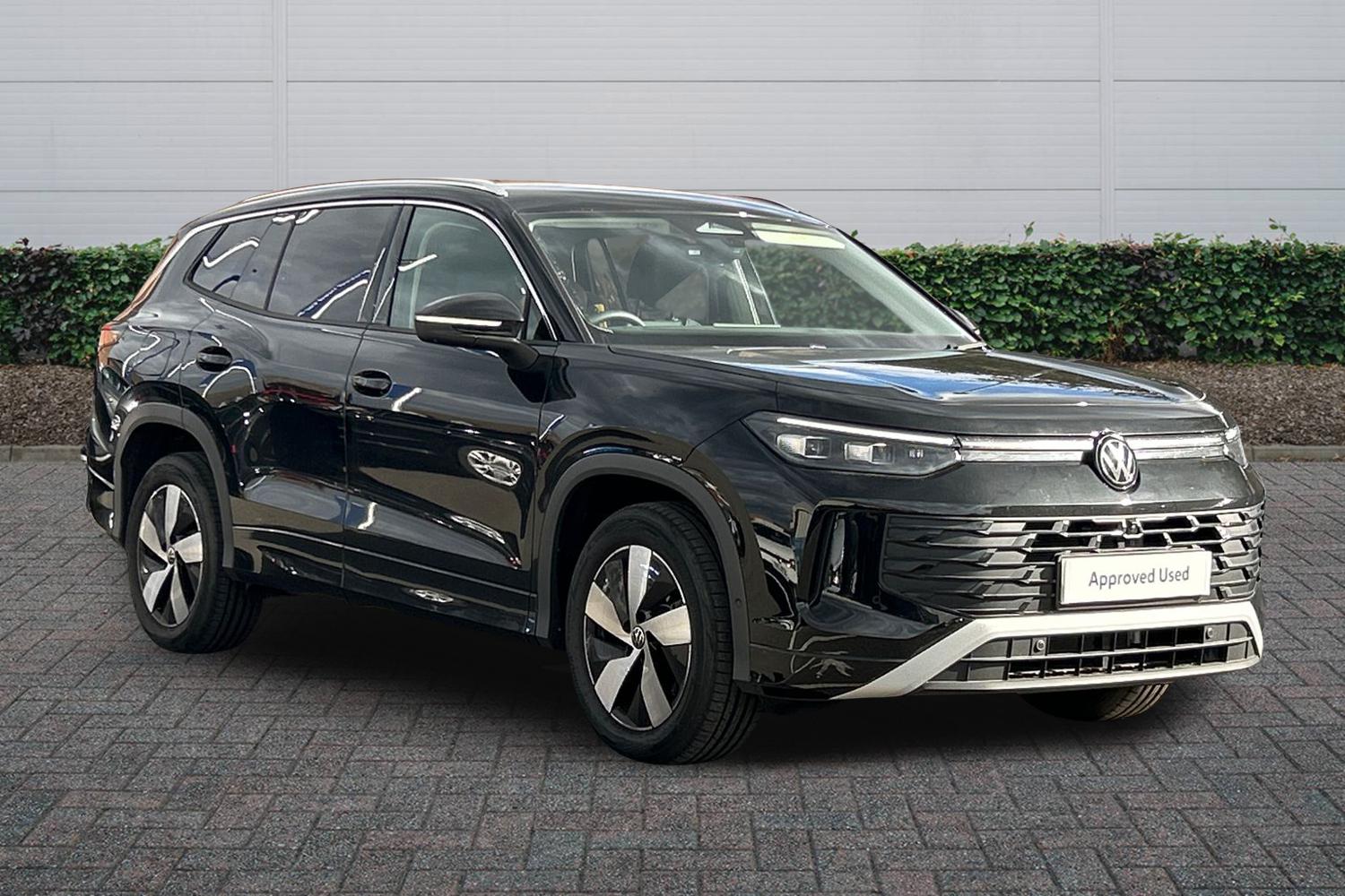 Main listing image - Volkswagen Tayron