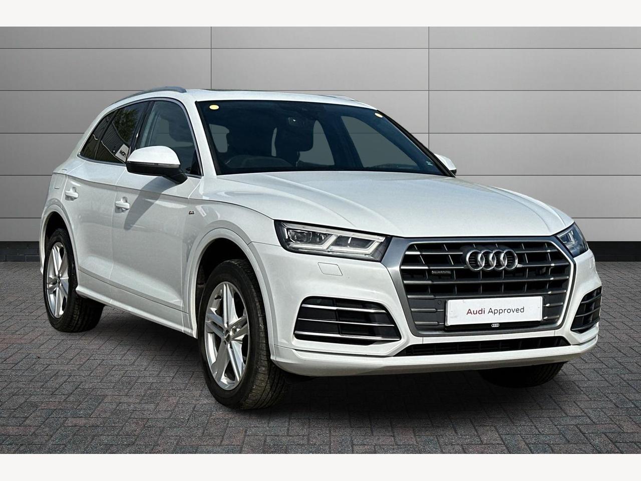 Main listing image - Audi Q5