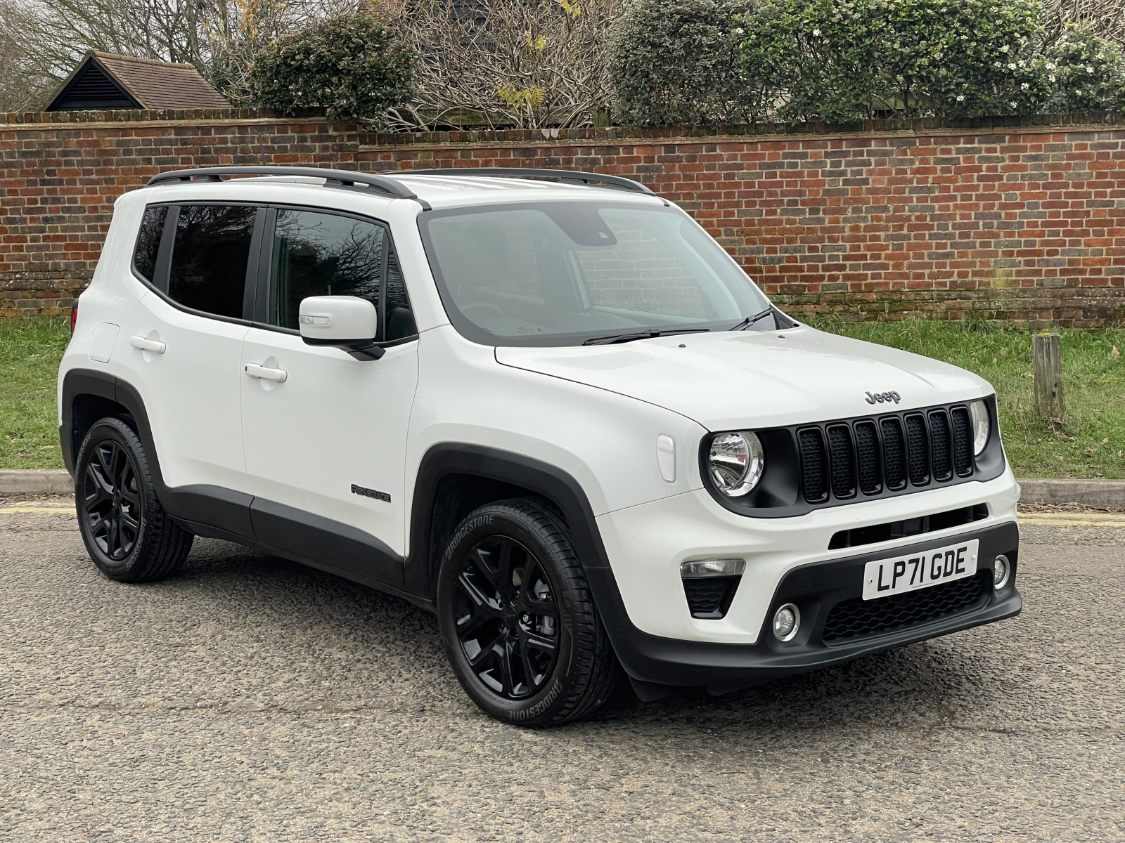 Main listing image - Jeep Renegade