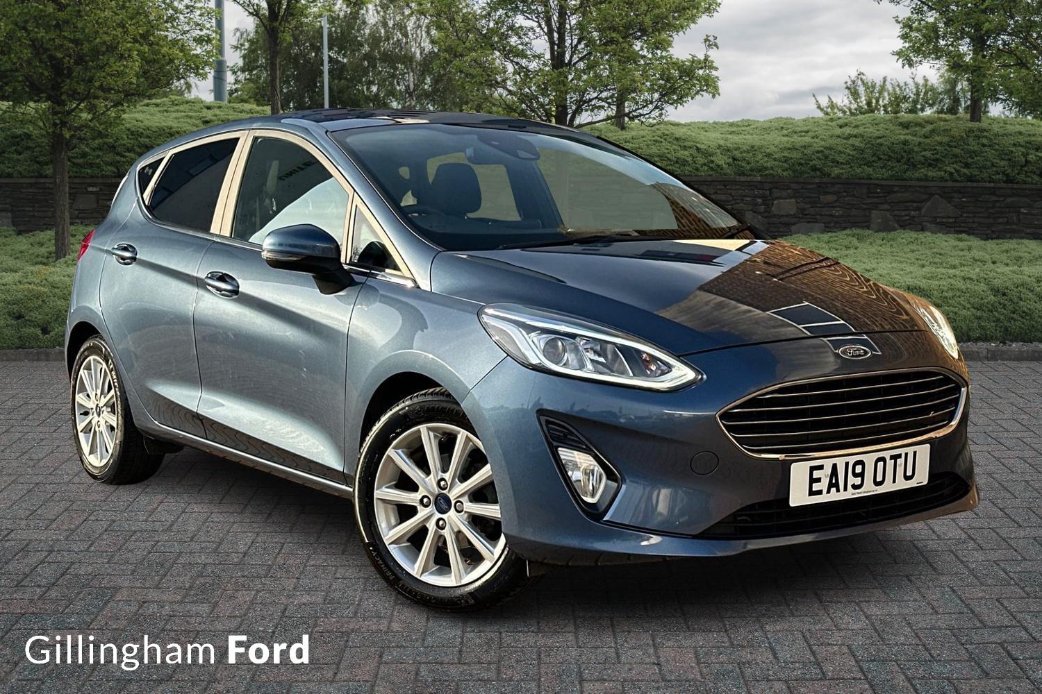 Main listing image - Ford Fiesta