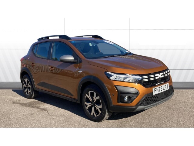 Main listing image - Dacia Sandero Stepway