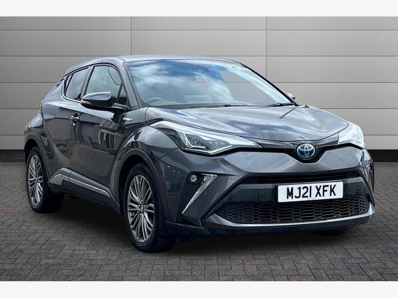 Main listing image - Toyota C-HR