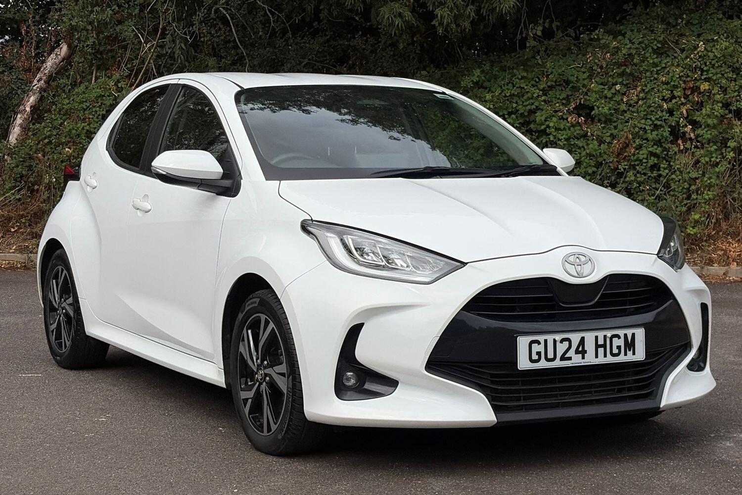 Main listing image - Toyota Yaris