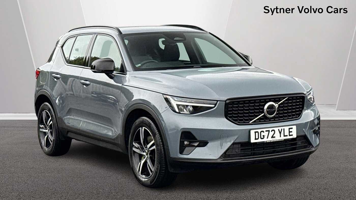 Main listing image - Volvo XC40