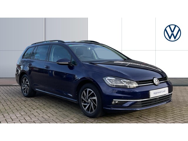 Main listing image - Volkswagen Golf Estate